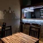 Escape Bar