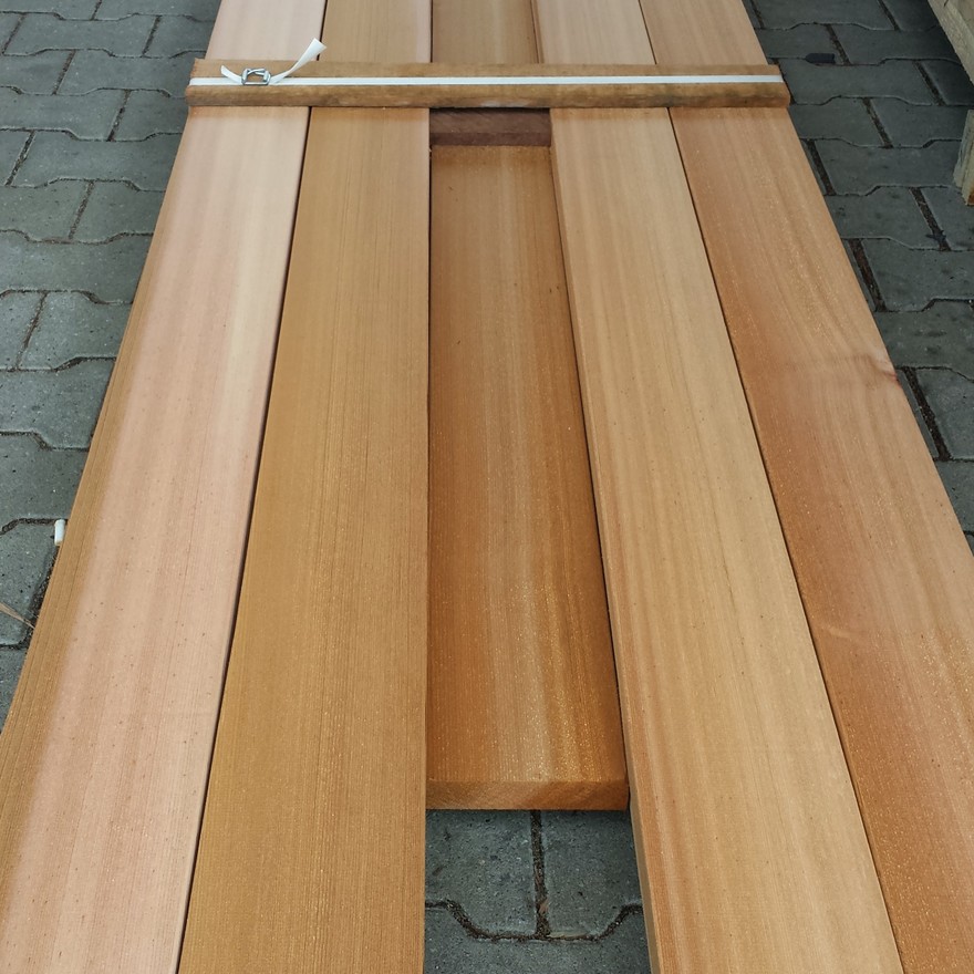 Western red cedar plank, 4zijdig geschaafd (27x143mm) GevenHout